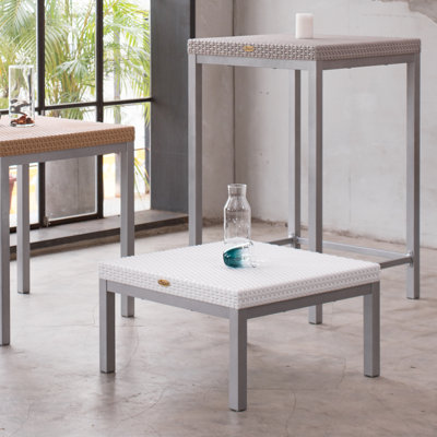 Table basse d'extérieur en résine Raia