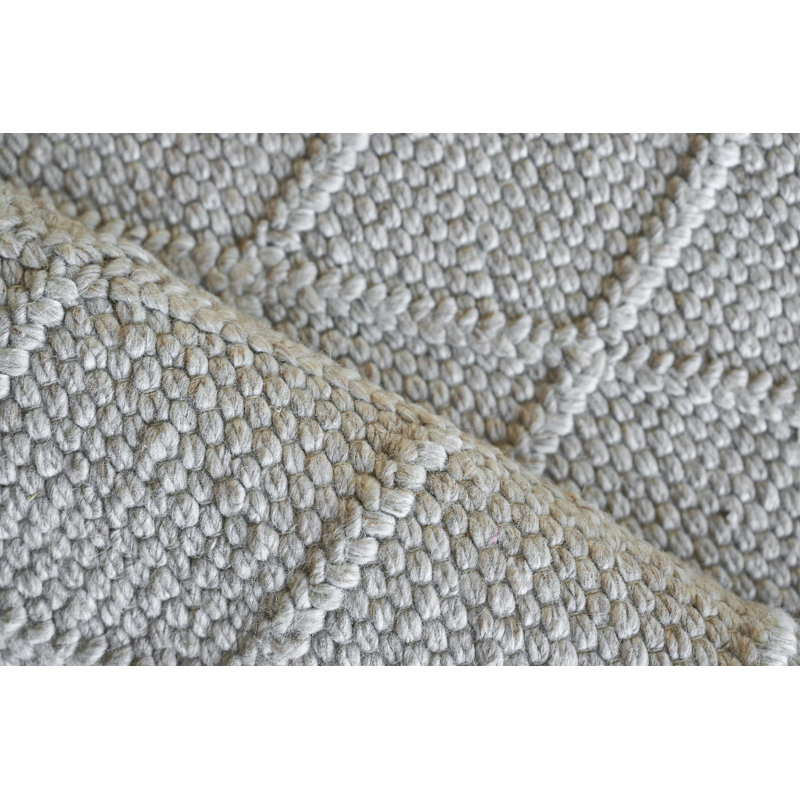 Brentwood Geometric Area Rug in Silver, Ivory, Rectangle 2' x 3'