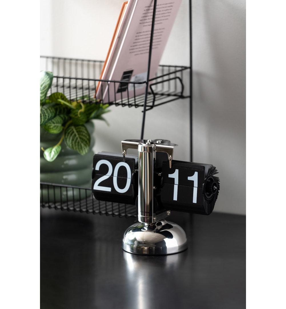 Analog Metal Quartz Tabletop Clock