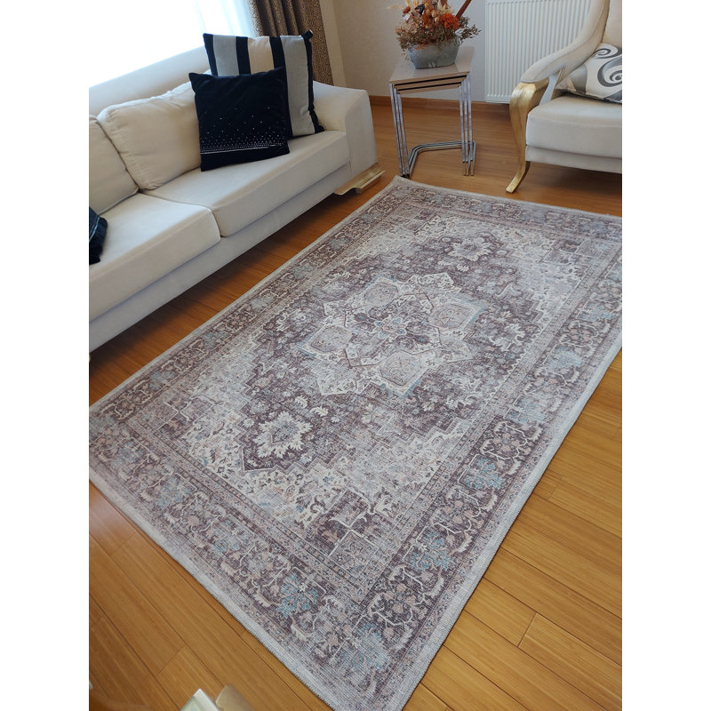 Nikias Oriental 160cm X 230cm Area Rug