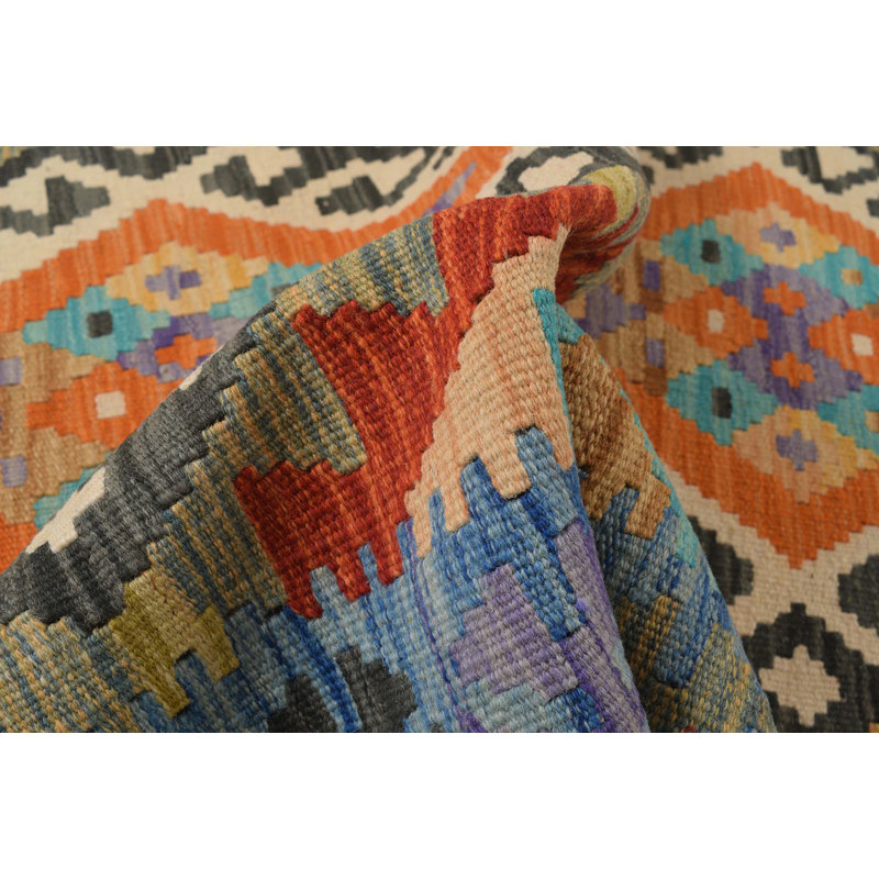 Tapis en laine nouée à la main