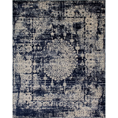 Matias Oriental Indoor Rug