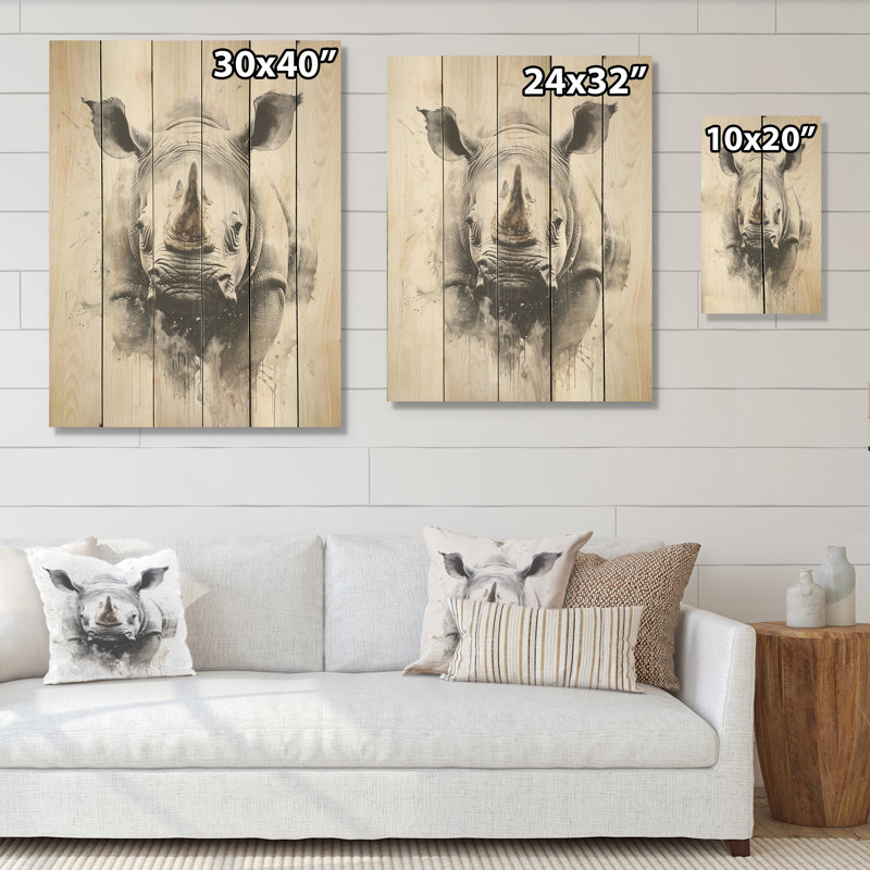 Mighty Stampede Rhinoceros - Rhinocéros, art sur bois de pin naturel, H 32 po x l 24 po