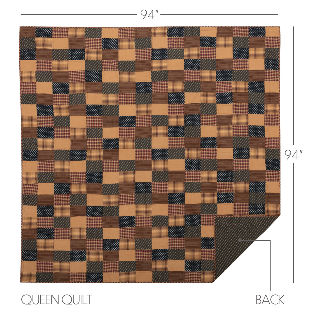 Patriotic Farmhouse / Country Cotton Patchwork Quilt VHC Brands