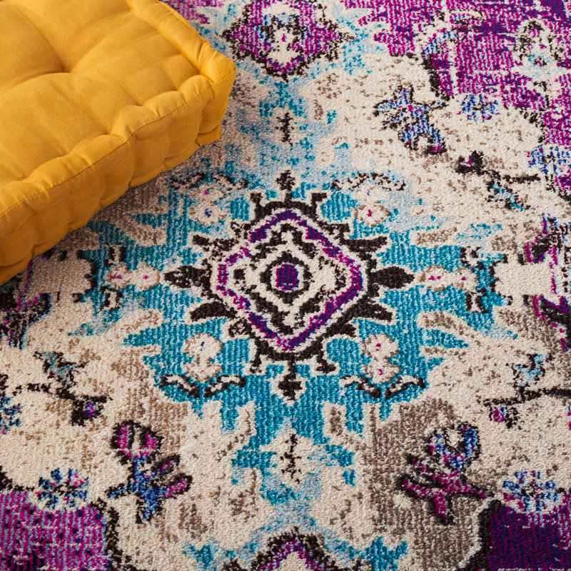 Eastchester Oriental Area Rug, Rectangle 66 x 122cm