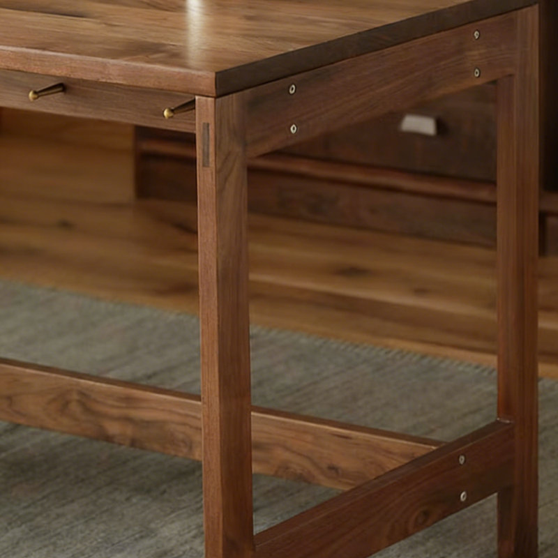 Bureau moyen moyen, Noyer, H 29,53 po x l 55,12 po x P 26,77 po