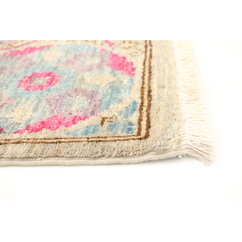 Tapis unique en laine noué à la main style kaki clair / rose des années 2010 de 6 pi 2 po x 9 pi 4 po Tayyibah
