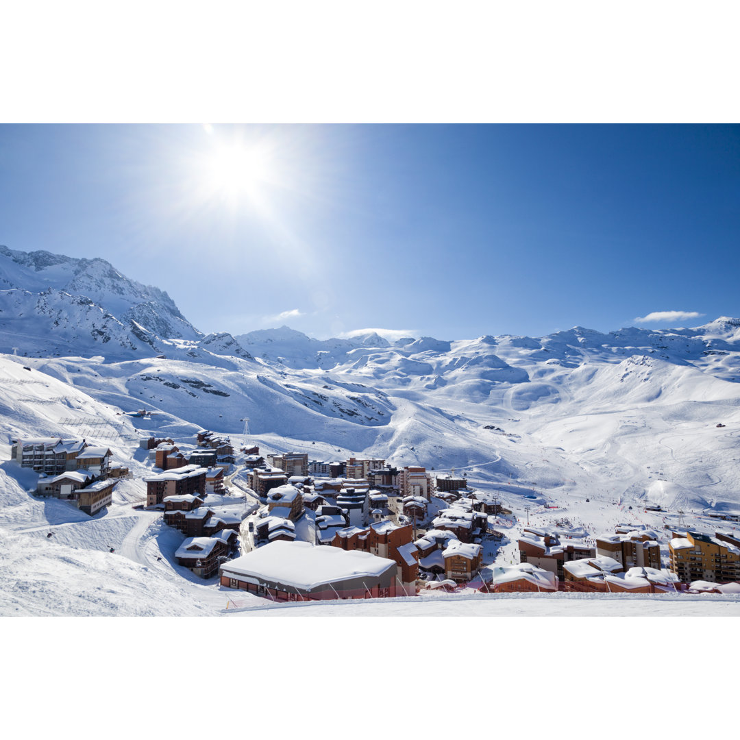 Val Thorens von TadejZupancic - Kunstdrucke auf Leinwand