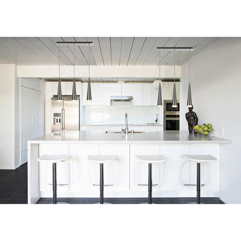 Luminaire suspendu linéaire à 3 lumières pour îlot de cuisine, Nickel brossé, H 62,5 po x l 23 po x p 5 po
