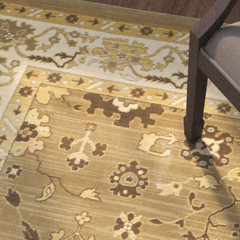 Tapis vert / crème Christensen, Rectangle 4 pi x 5 pi 7 po