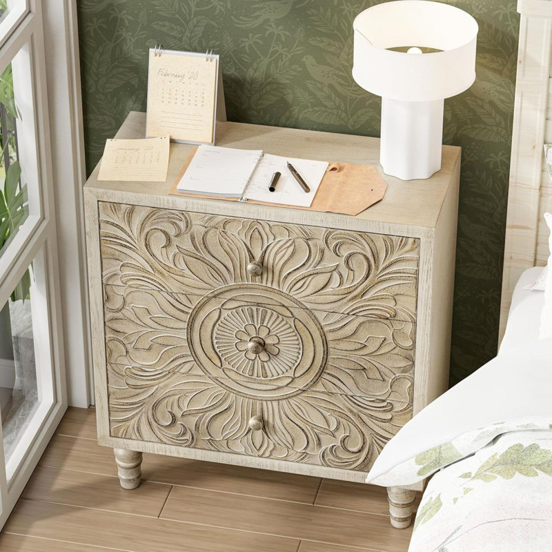 Commode de chambre à 3 tiroirs avec façade florale sculptée