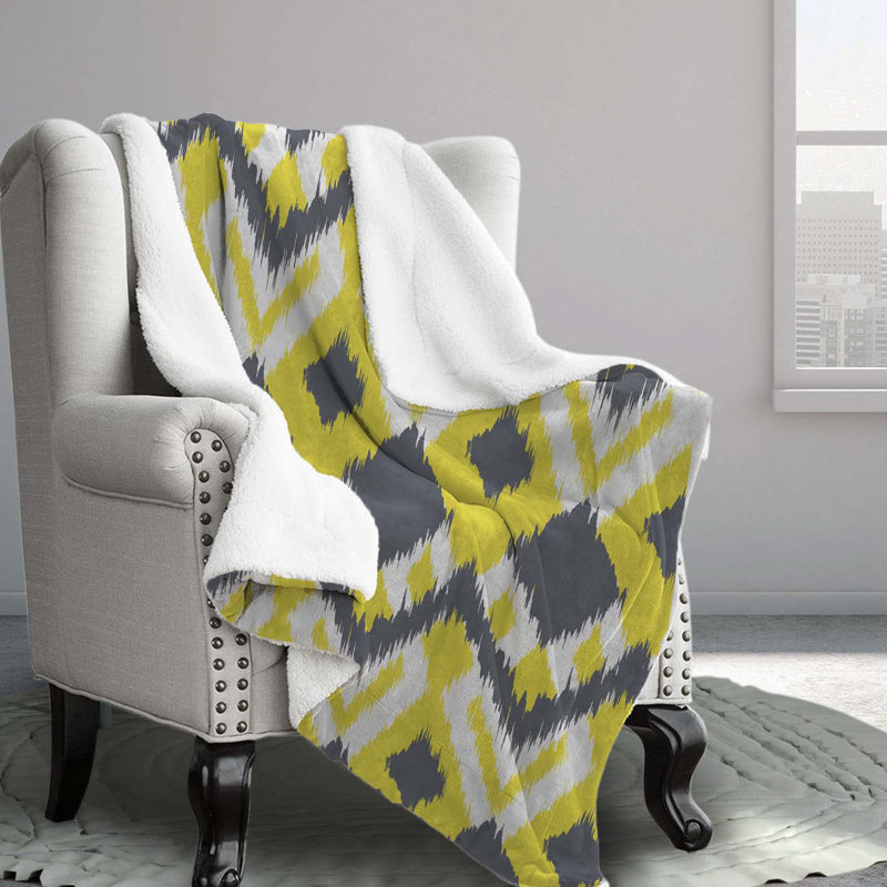 Ikat Polyester Comforter, Queen Comforter + 2 Standard Pillowcases