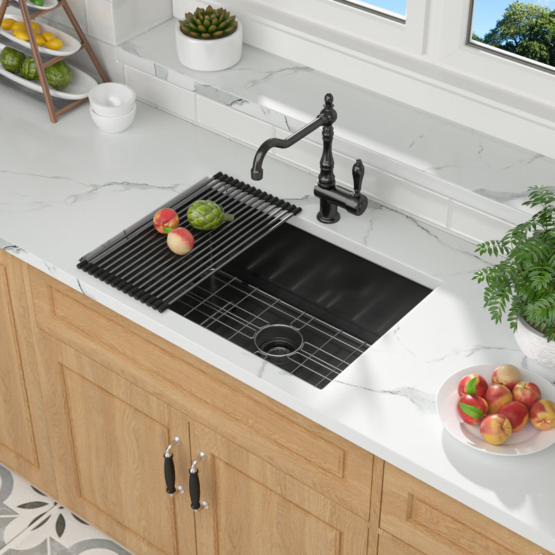 28" L x 18" W Undermount Kitchen Sink Gunmetal Black Single Bowl Stainless Steel Kitchen Sink with Bottom Grid, Black