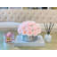 Composition de roses en vase-136070095
