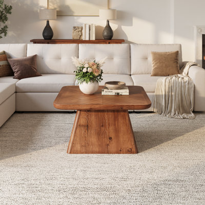 Table basse en bois massif