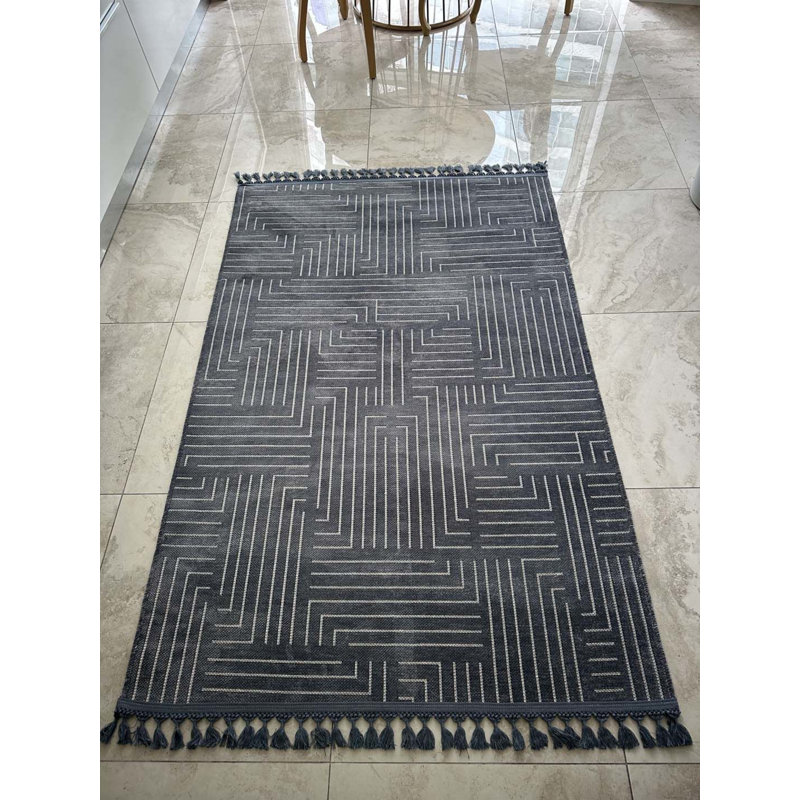 Tapis Lannes, Carré 3 pi 11 po