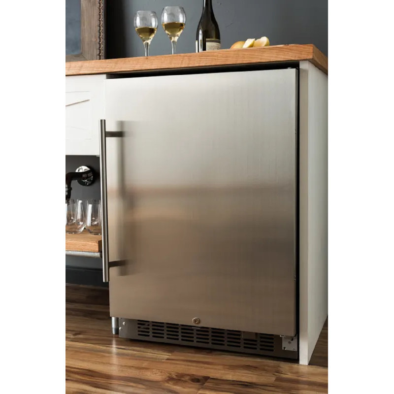EdgeStar 5.49 Cubic Feet Convertible Mini Fridge