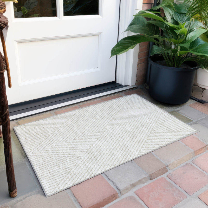 Tapis Pentagia, Rectangle 1 pi 8 po x 2 pi 6 po