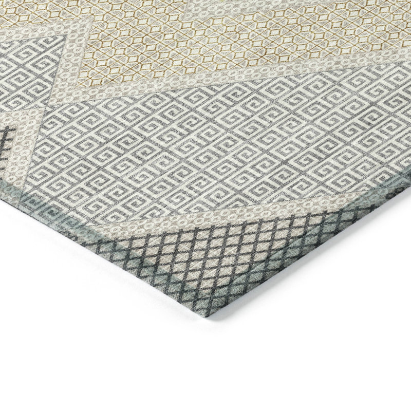 Tapis intérieur / extérieur lavable à la machine Xhevrie, Rectangle 2 pi 6 po x 3 pi 10 po