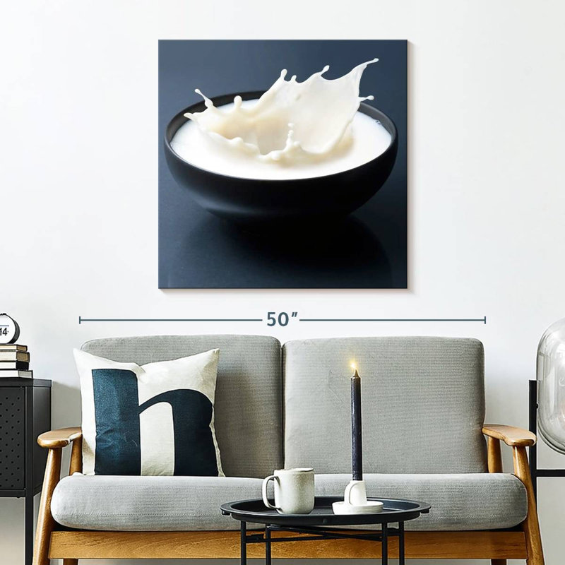 Yarlin Milk Bowl Splash, 30" H x 30" W