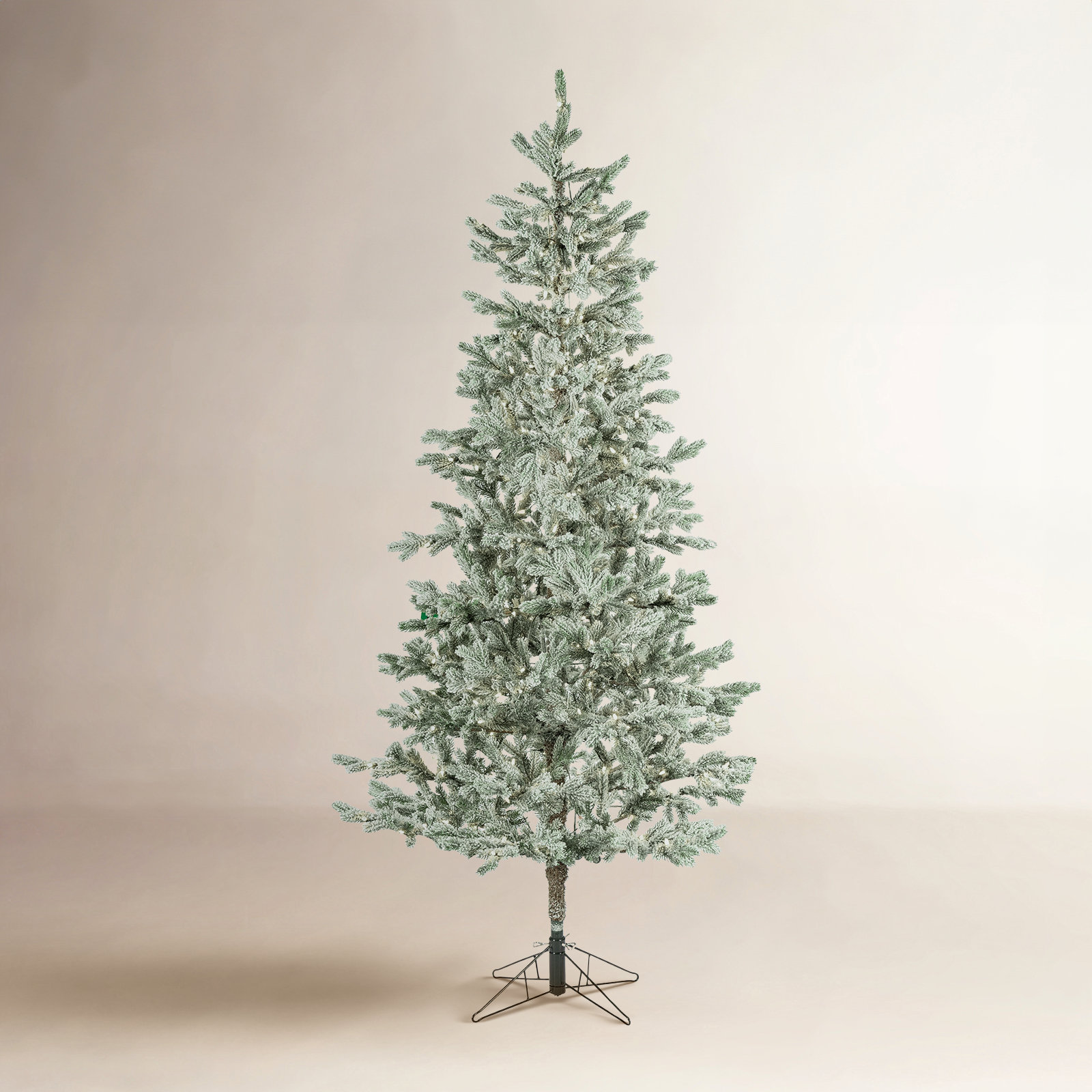 Gieselle Lighted Artificial Pine Christmas Tree, 9'