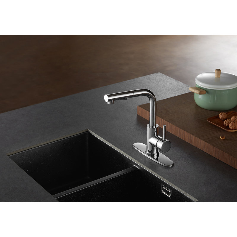 Kingston Brass Concord Single-Handle 1-Hole Deck Mount Pull-Out Sprayer Kitchen Faucet, Polished Chrome