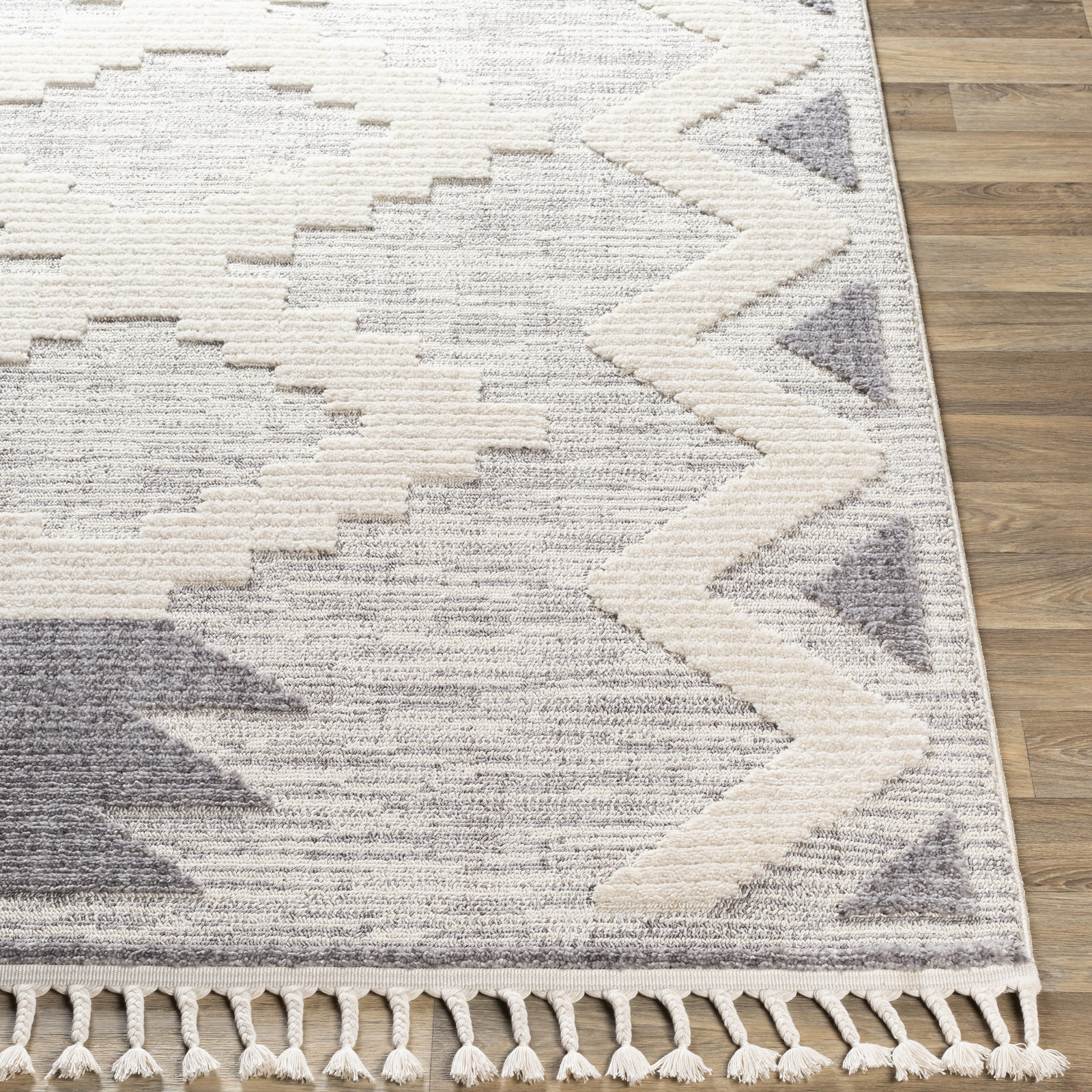 Highpoint Gray Ivory Geometric Rug, Rectangle 2' x 2'11"