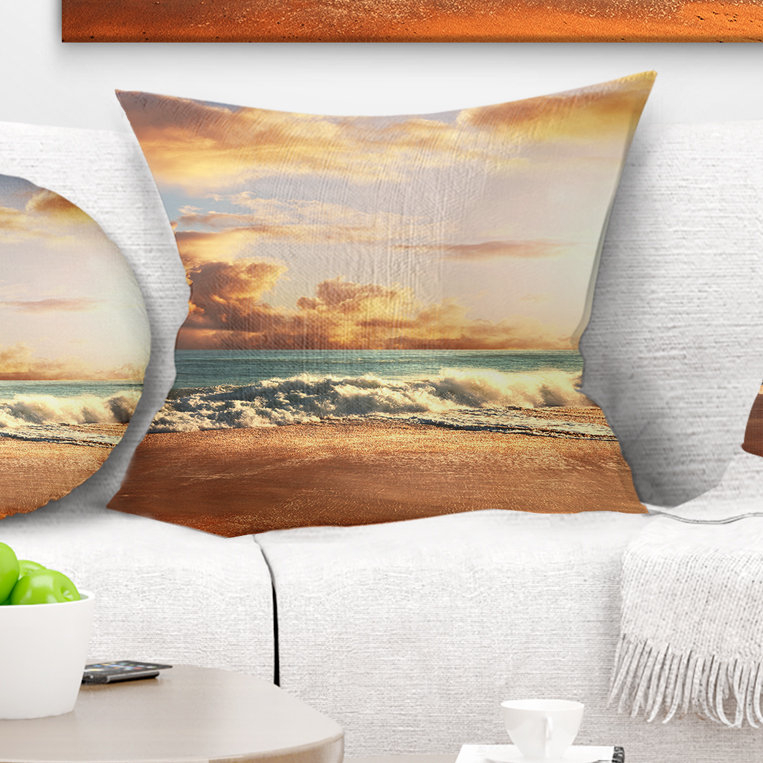 Coussins foncés à déplacement rapide beach sur coussins lombaires, Carrée 18 po x 18 po