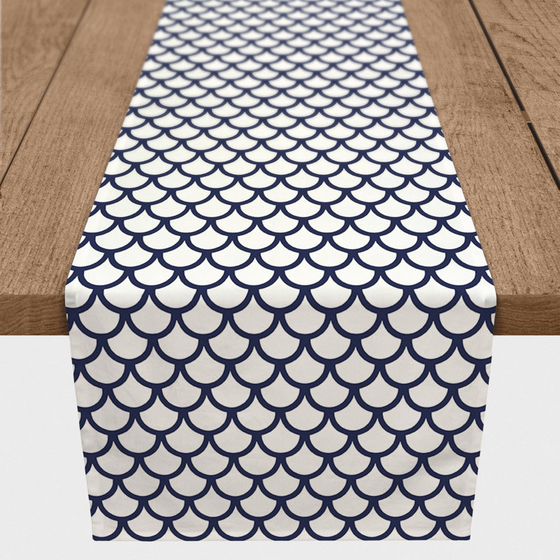 Chemin de table géométrique Mcintosh, L 72 po x l 16 po, Bleu foncé, Mckee géométrique