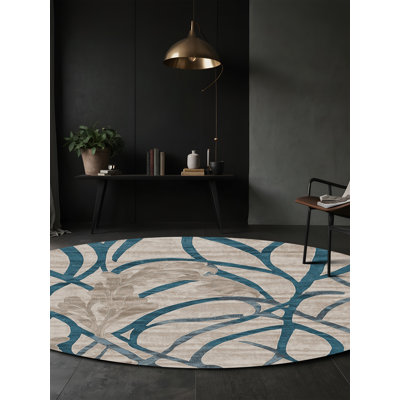 Tapis beige soyeux et moelleux