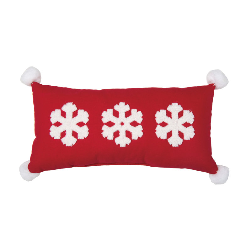 Coussin lombaire à motif de flocons de neige brodés en polyester rouge de 16 po avec pompons Transpac