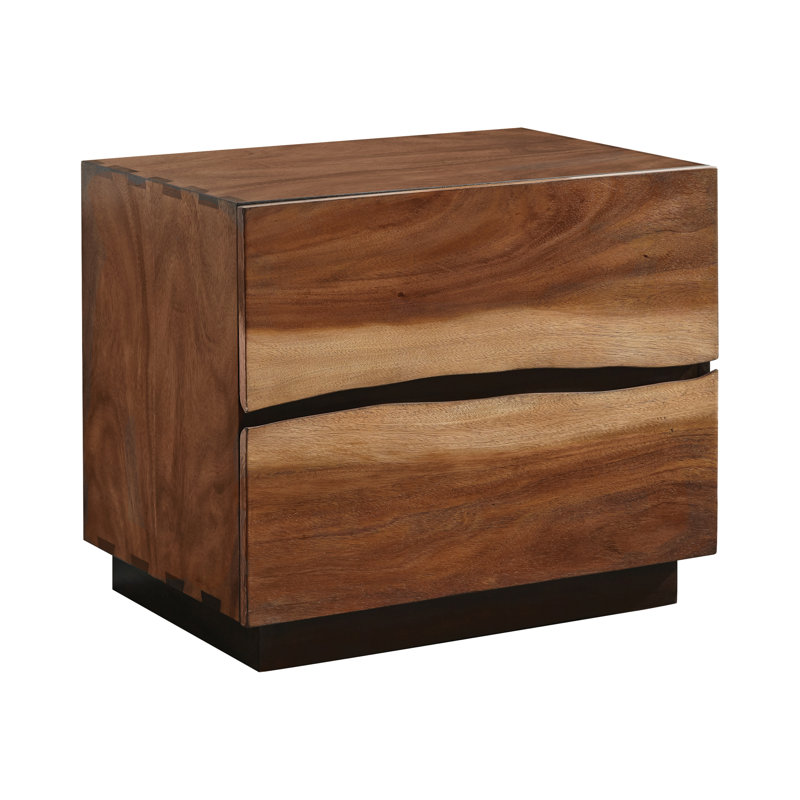 Ibolya Piece Bedroom Set, King