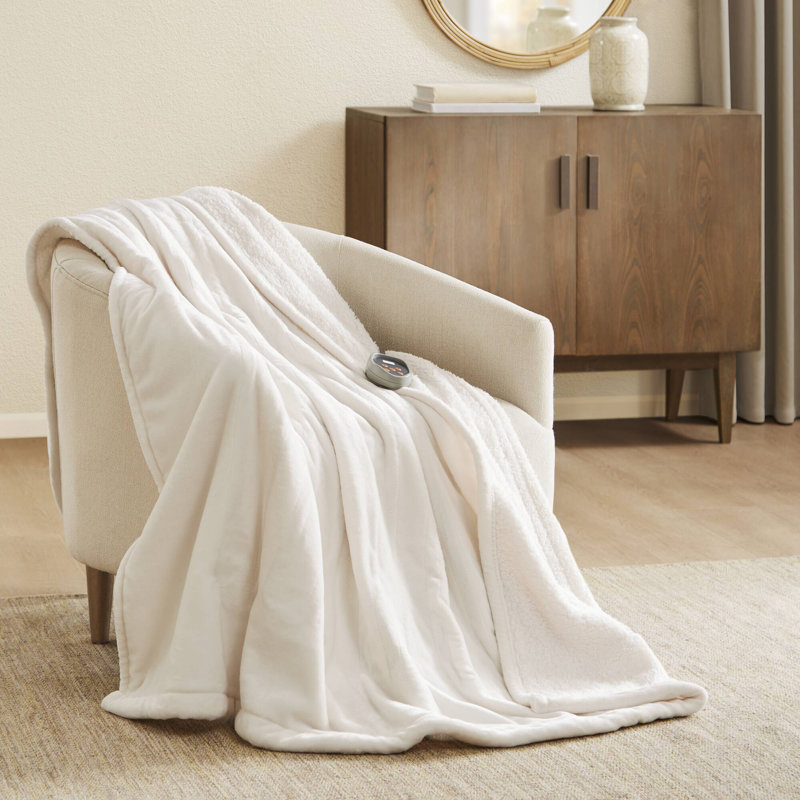 Twin Ivory Knitted Reversible Heated Blanket