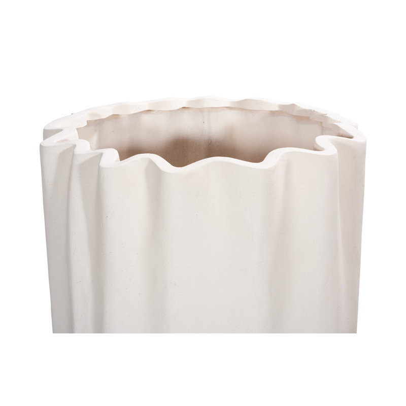 Tulip Flower Planter, 33.5" H x 31" W x 31" D