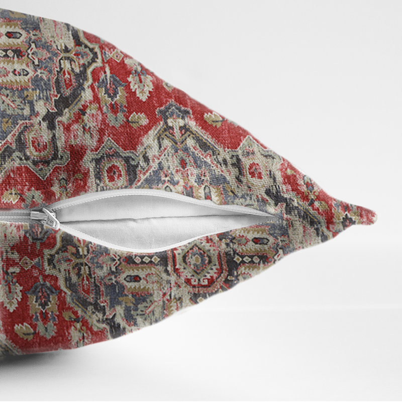 Oreiller oblong rouge 14 x 20 po Tangier