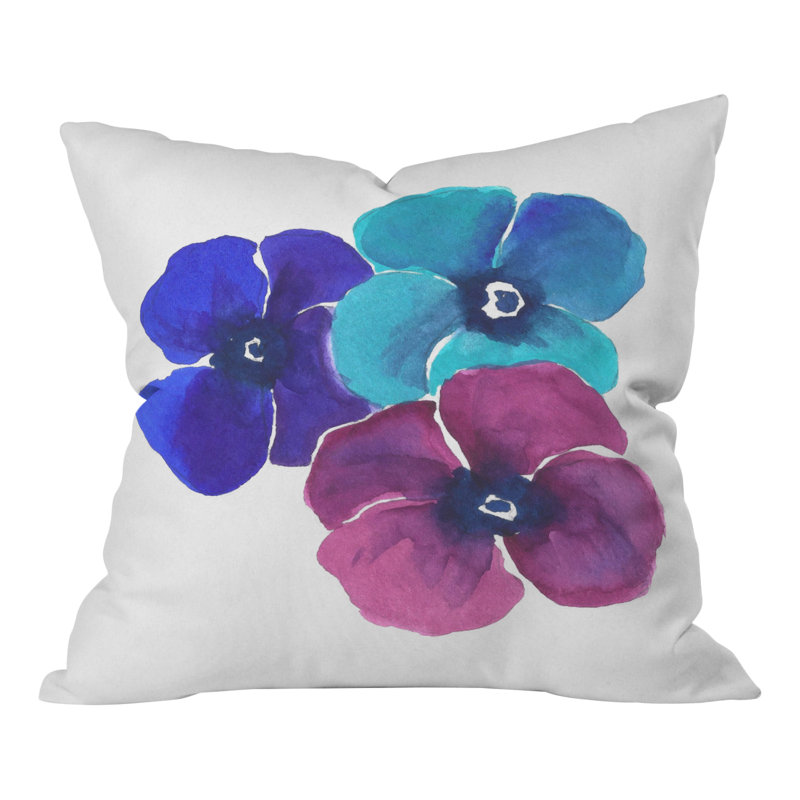 Coussin intérieur / extérieur Jewel Tone Pansies par Laura Trevey, 16 po x 16 po
