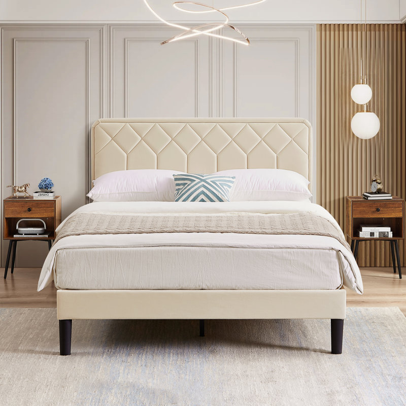 Metal Piece Bedroom Set, Queen, Brown