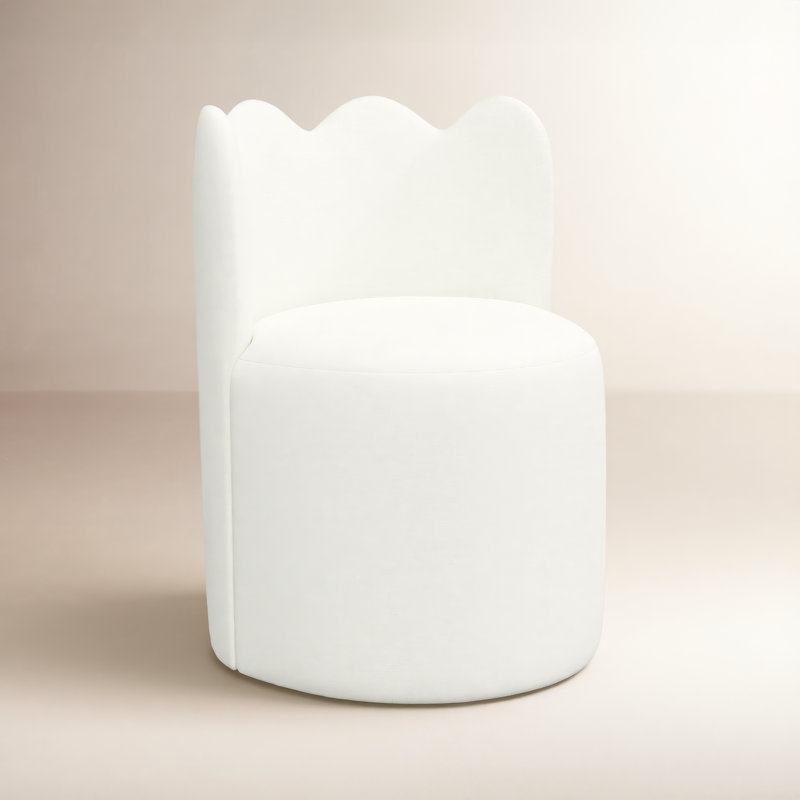 Chaise de salle à manger à dossier ondulé Dahlia, Lin blanc texturé Zuma