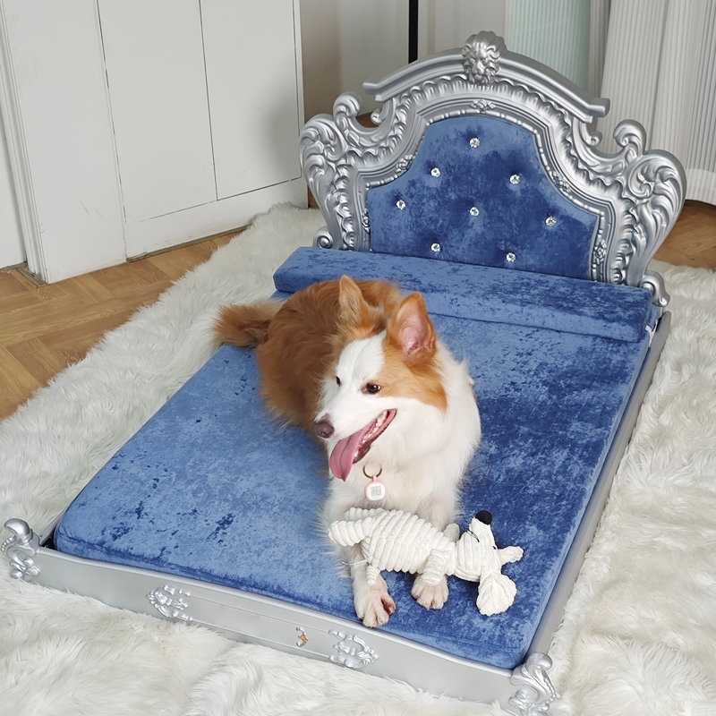 BingoPaw Luxury Silver Baroque Soft Velvet Dog Bed Pet Sofa