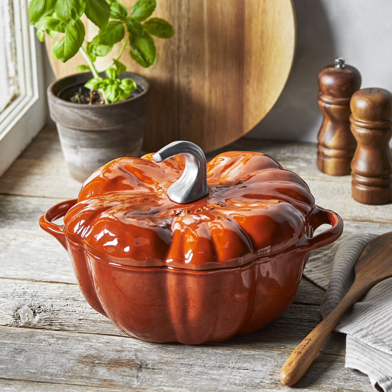 Enameled Cast Iron Pumpkin Cocotte, Burnt Orange