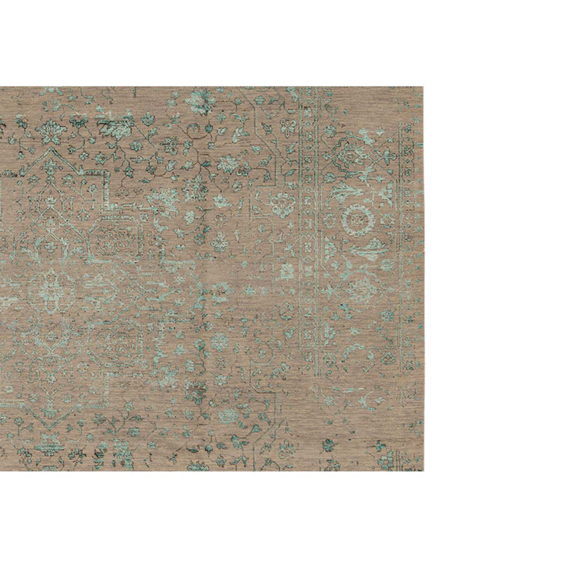 Floral Area Rug in Tan/Mint