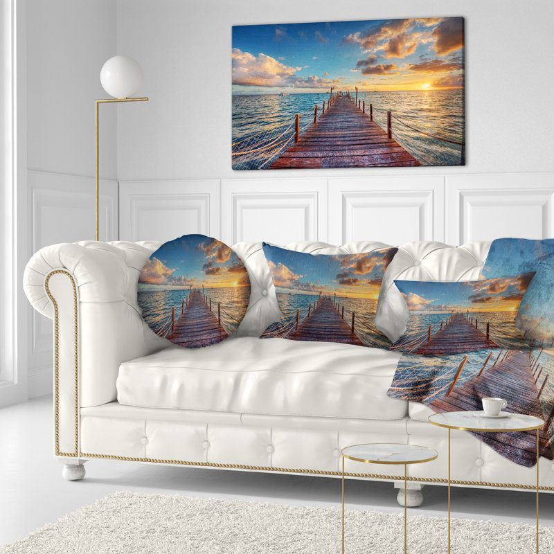 Coussin décoratif Brilliant Sunrise over Sea Pier - Pier & Bridge
