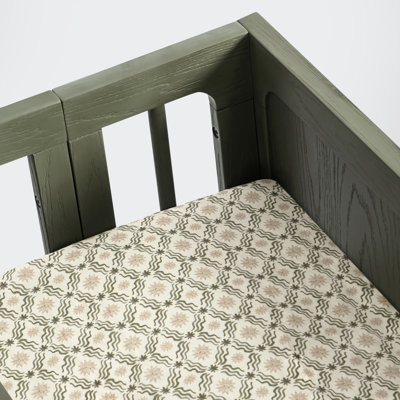 All-Stages® Bassinet Sheet in GOTS Certified Organic Brushed Cotton by Nate Berkus
