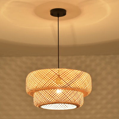 Luminaire suspendu en bambou tissé à la main Calena