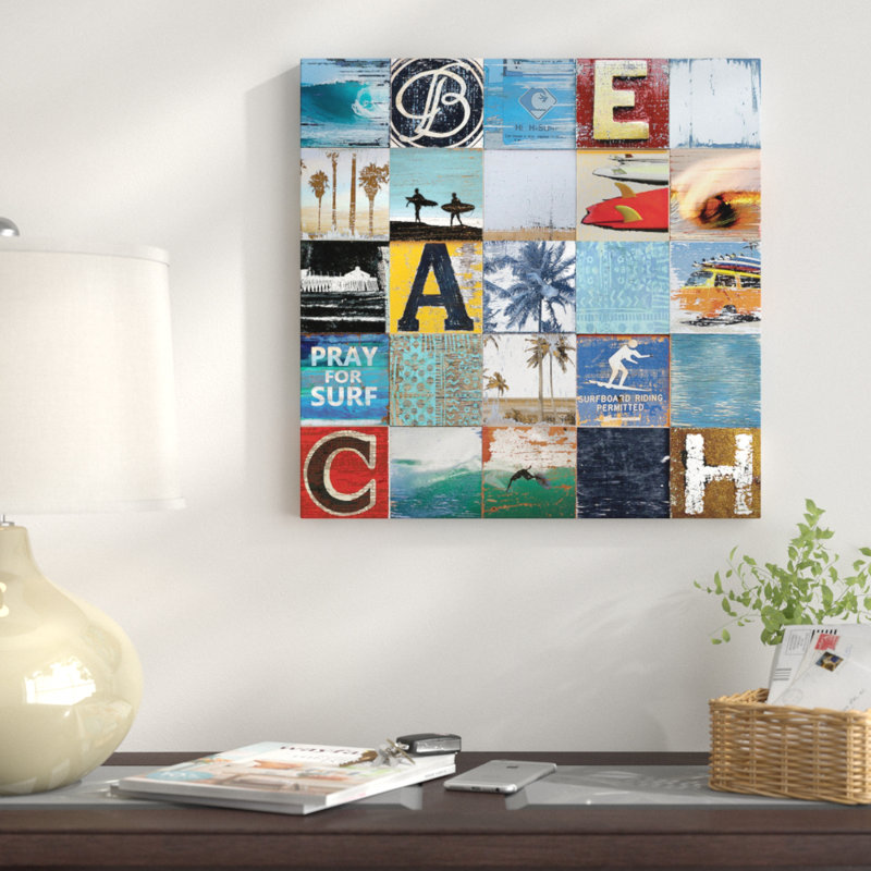 «Beach Town» par Charlie Carter - impression sur toile tendue, H 18 po x l 18 po x P 1,5 po, Toile avec cadre noir