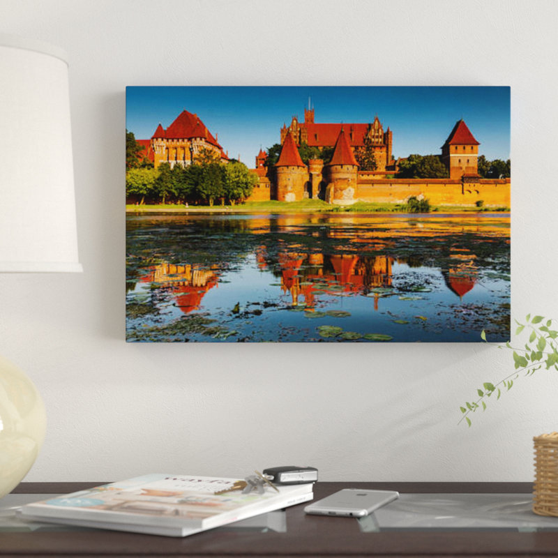 « pologne, malbork castle » par mikolaj gospodarek, impression sur toile tendue, H 18 po x l 26 po x P 1,5 po, Pas de tapis