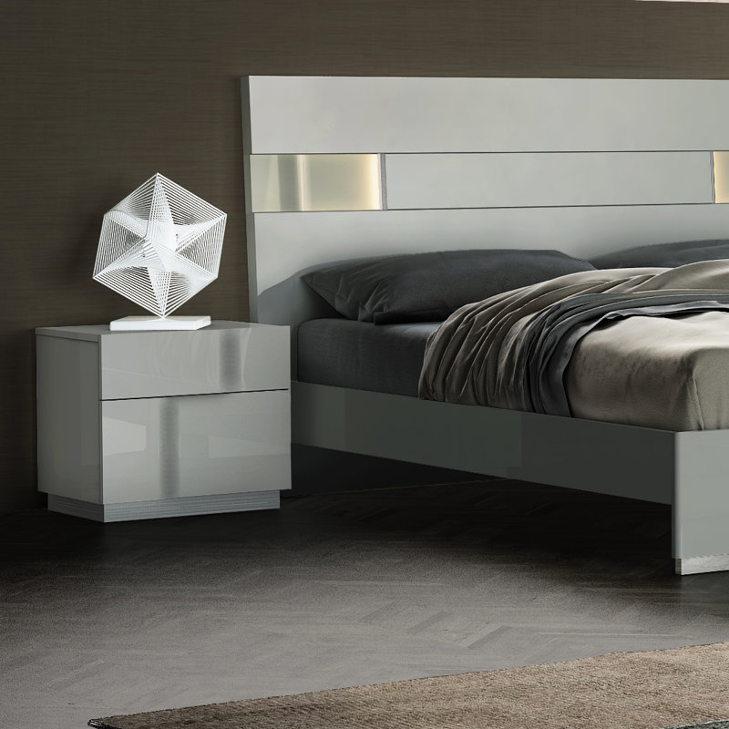 24'' W Nightstand