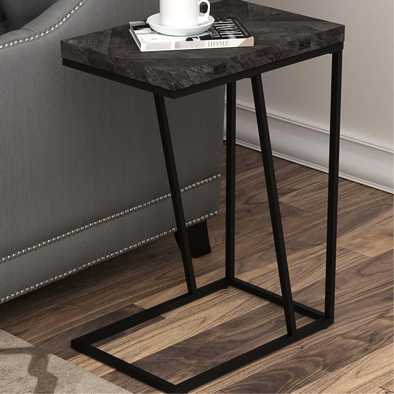 Table d'appoint rustique gris avec base en métal et décoration rétro pour les pieds