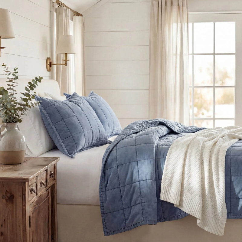 Stonewashed Denim Blue Box Stitch Pattern Chic Casual Modern Rustic Quilt Set, King  Quilt + 2 King Shams
