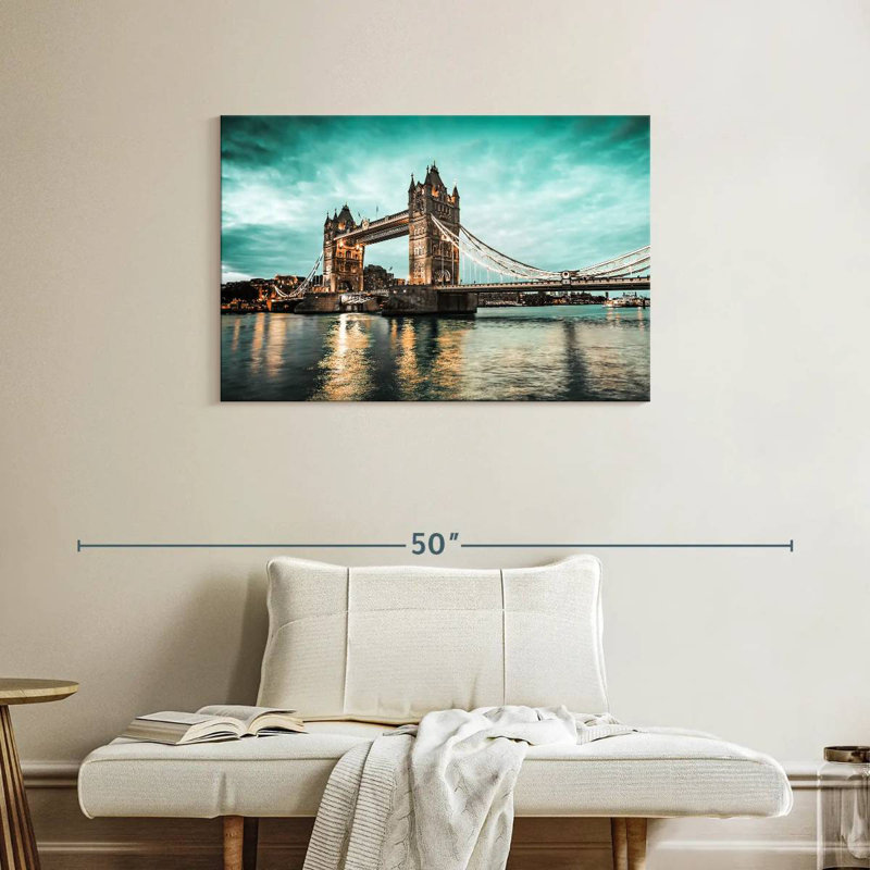 Nicci London Bridge Nightfall, H 24 po x l 36 po